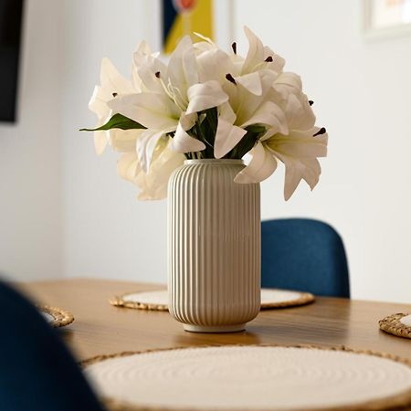 Guest House 121 Charming Apartment Napels Buitenkant foto